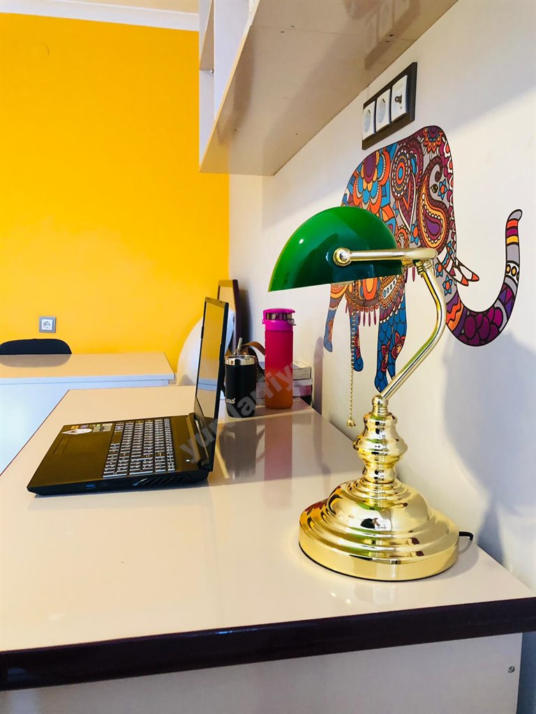 Bah�elievler �zel Sandal K�z ��renci Yurdu