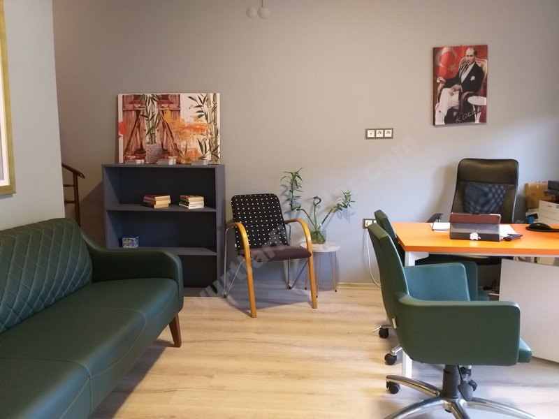 Bah�elievler �zel Sandal K�z ��renci Yurdu