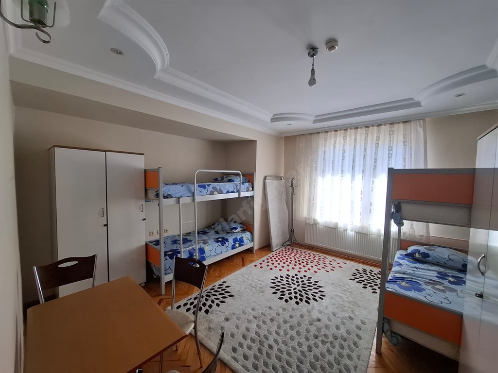 Konya Meram Arifan K�z Yurdu - 4 Ki�ilik Oda