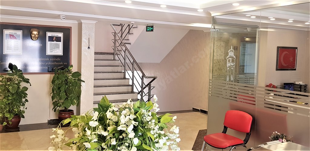 �zmir Ulusoy Plus K�z ��renci Yurdu