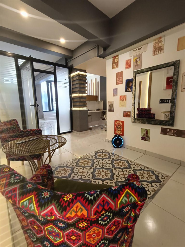 The Stone House K�z Apart