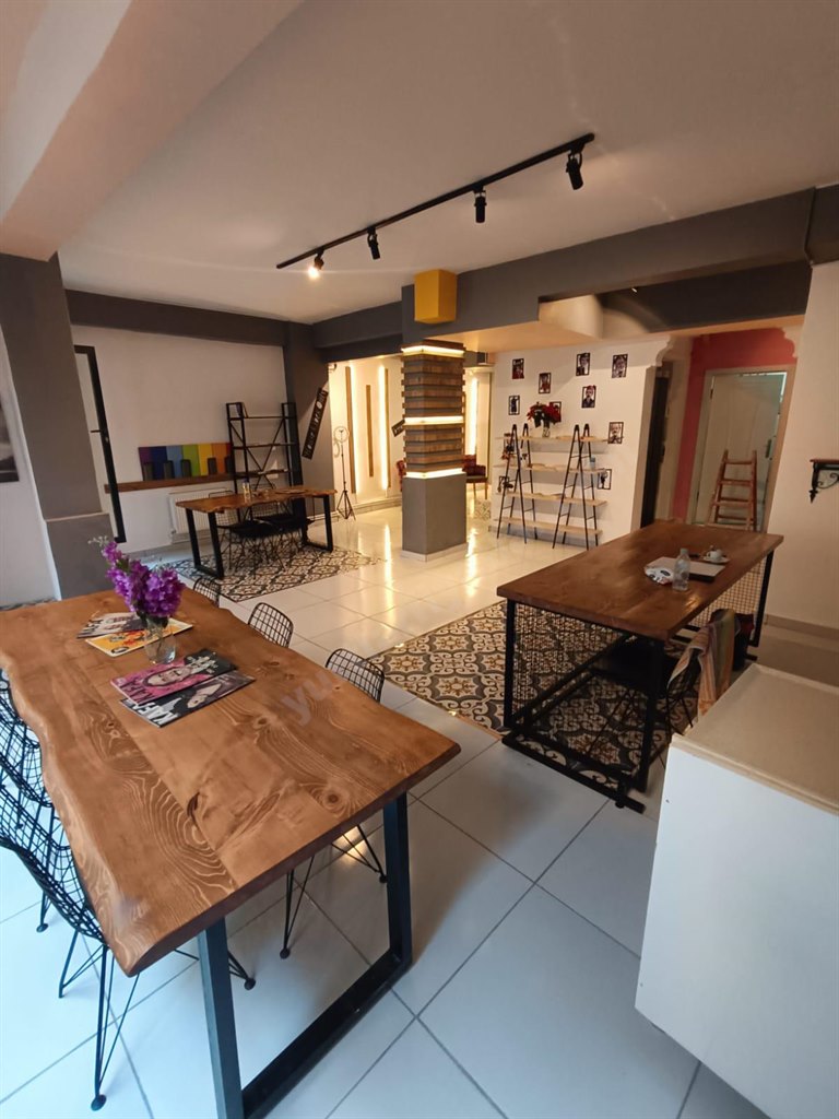 The Stone House K�z Apart