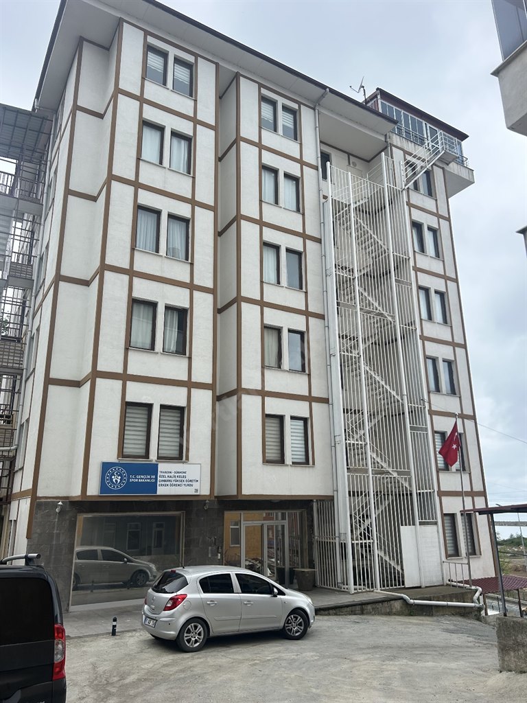 �arburnu Erkek ��renci Yurdu - Bina