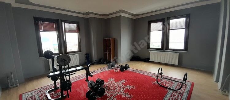 �arburnu Erkek ��renci Yurdu - Spor Salonu