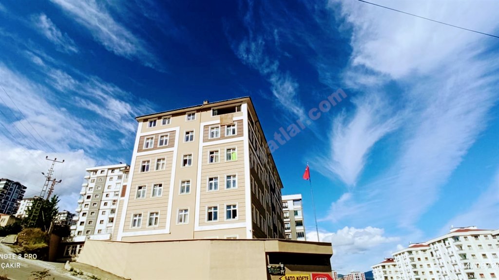 Y�ld�zl� Erkek �renci Yurdu - Bina