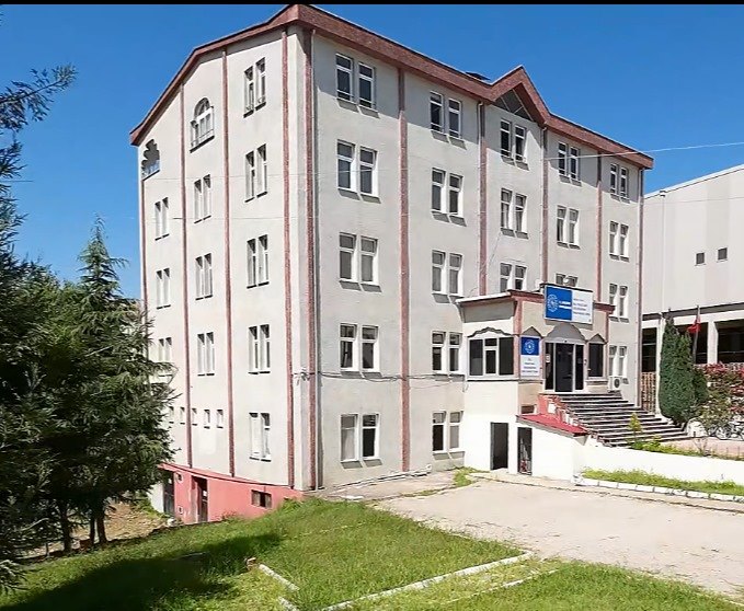 Piraziz Erkek ��renci Yurdu - Bina