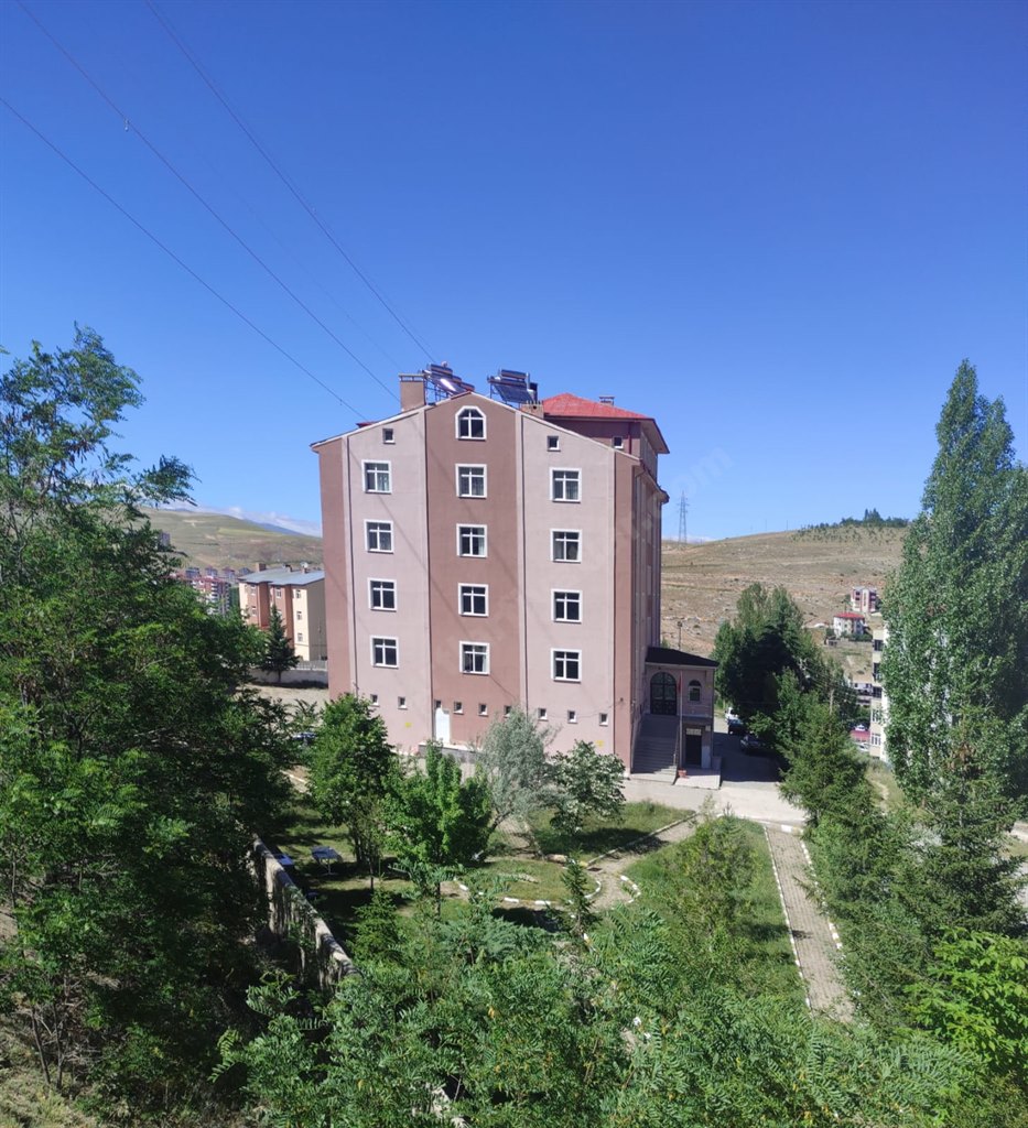 Muradiye Erkek ��renci Yurdu - Bina