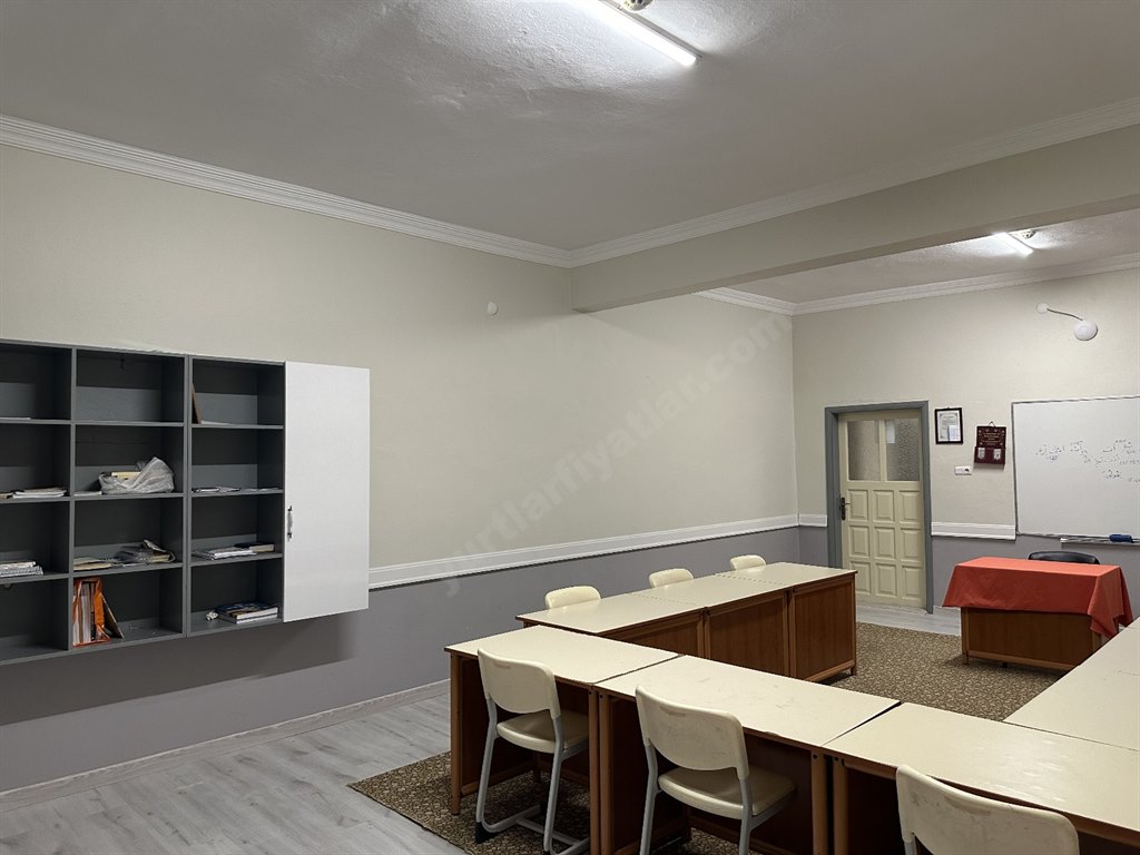 Muradiye Erkek ��renci Yurdu