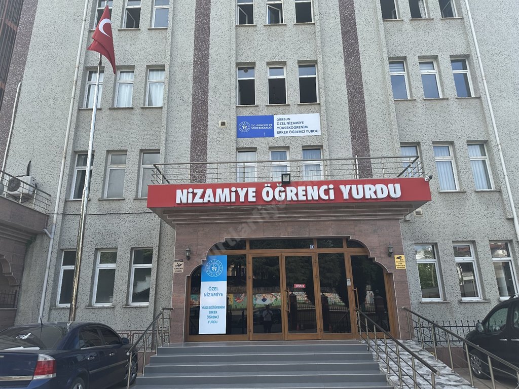 Nizamiye Erkek ��renci Yurdu - Bina