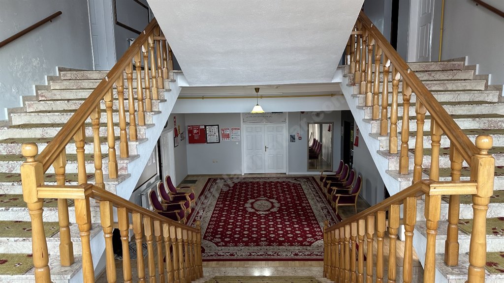 Nizamiye Erkek ��renci Yurdu - Merdiven