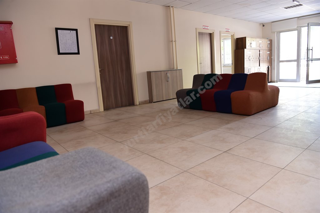 Birlik Vakf� Erkek ��renci Yurdu - Dinlenme Alan�
