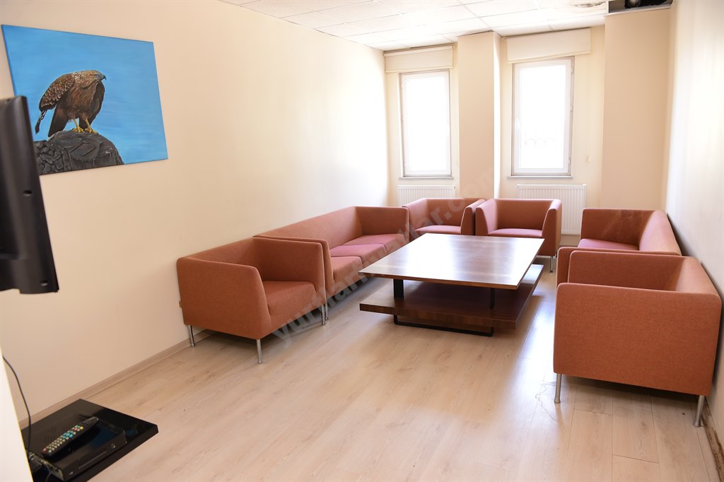 Birlik Vakf� Erkek ��renci Yurdu -Dinlenme Alan� 