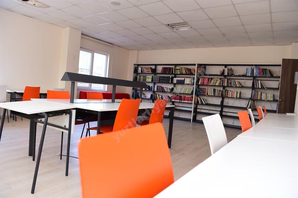 Birlik Vakf� Erkek ��renci Yurdu - Et�t Odas�