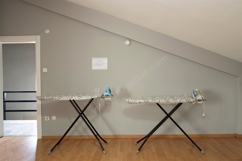 Academic House �nci K�z Yurdu (Kad�k�y)