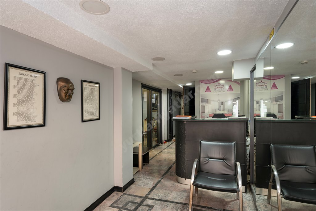 Academic House �nci K�z Yurdu (Kad�k�y)