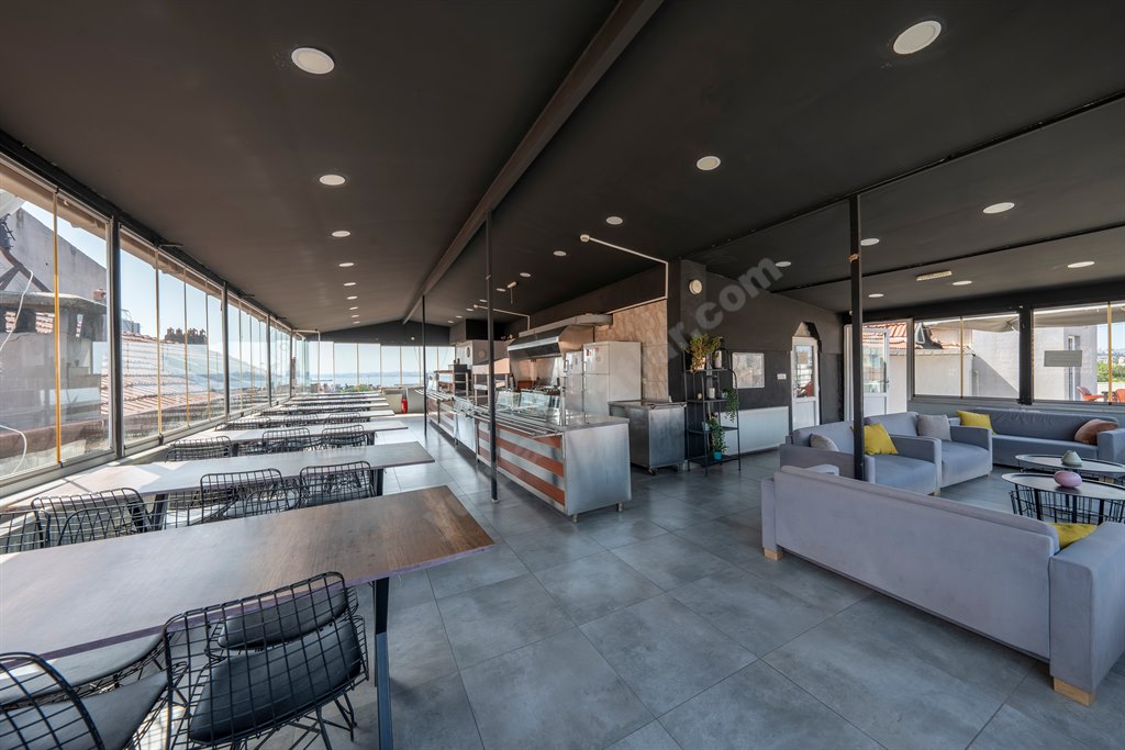 Academic House �nci K�z Yurdu (Kad�k�y)