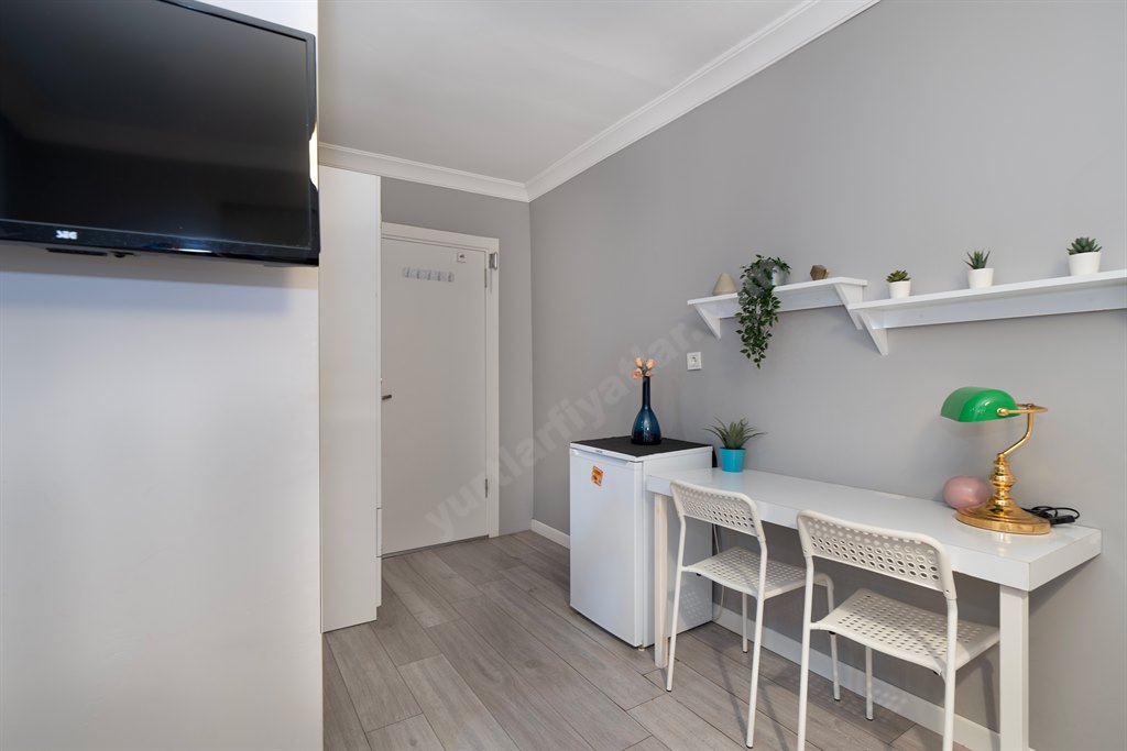 Academic House �nci K�z Yurdu (Kad�k�y)