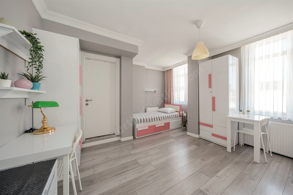 Academic House �nci K�z Yurdu (Kad�k�y)