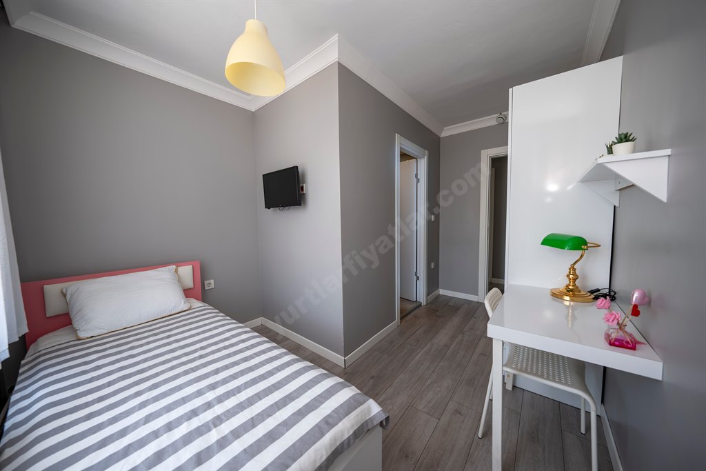 Academic House �nci K�z Yurdu (Kad�k�y)