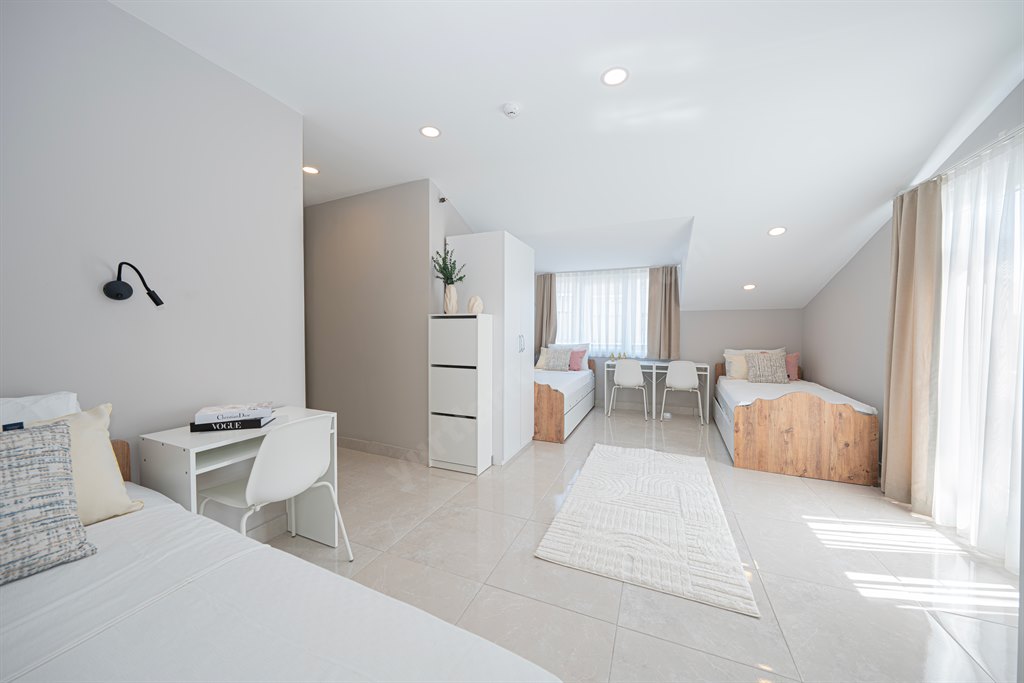 Academic House Maltepe �nci K�z ��renci Yurdu