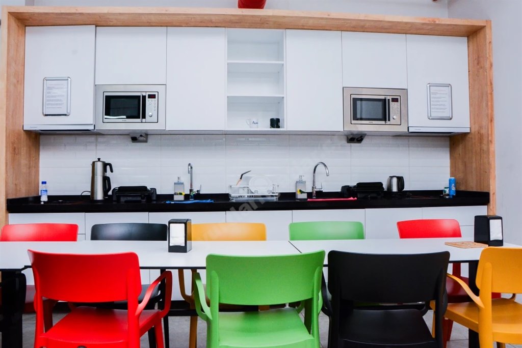 Academia Inn K�z Erkek Rezidans�