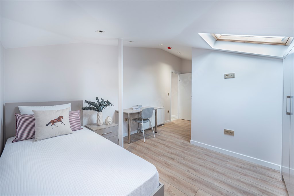 Academic House Ata�ehir �nci K�z ��renci Yurdu