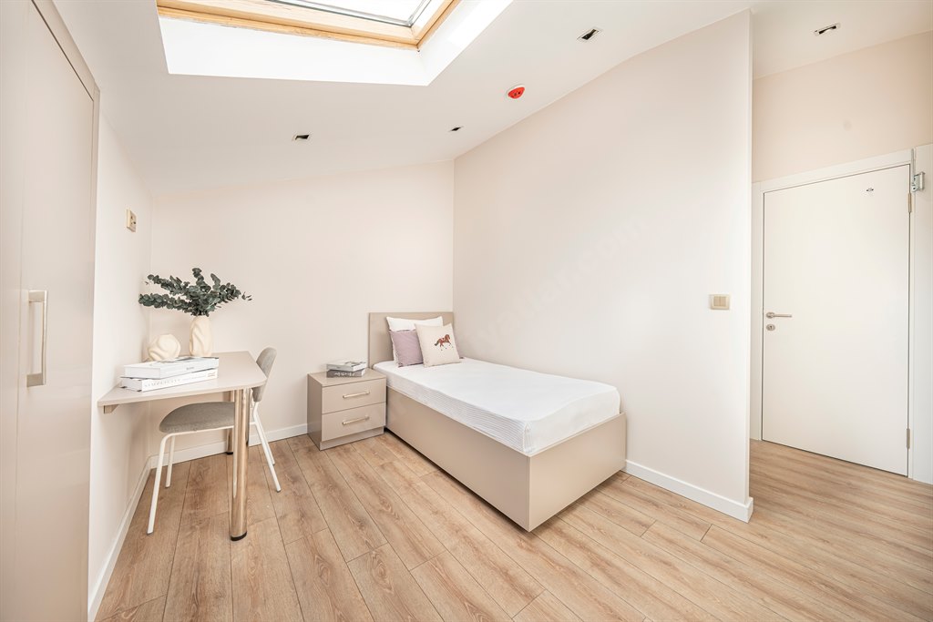 Academic House Ata�ehir �nci K�z ��renci Yurdu