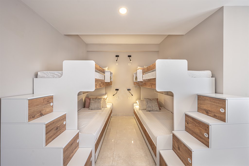 Academic House �nci K�z Yurdu (Maltepe)