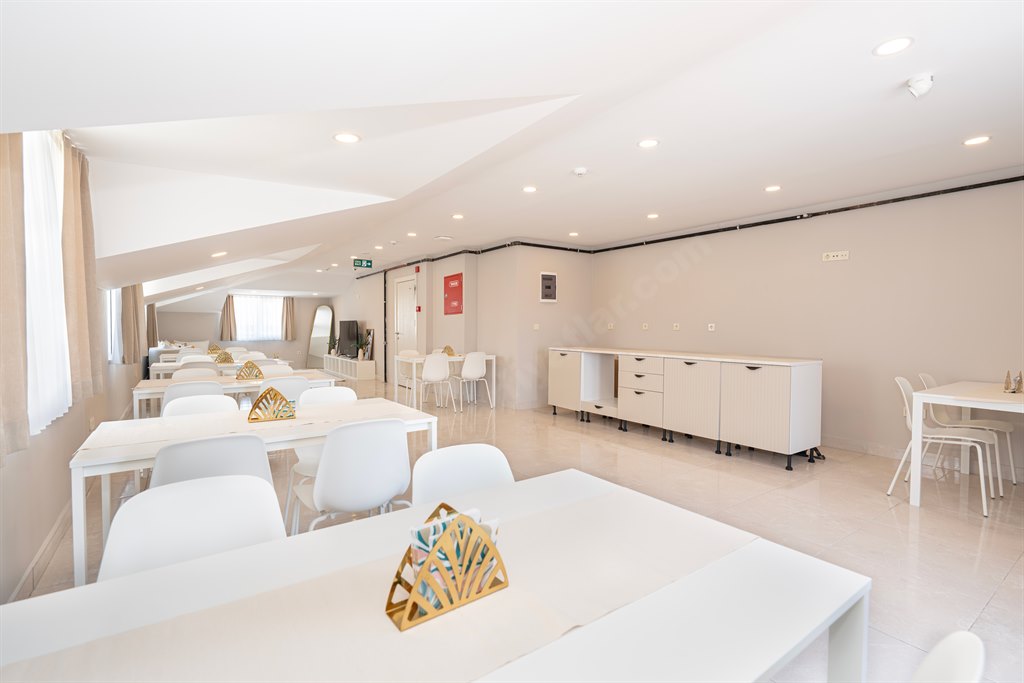 Academic House �nci K�z Yurdu (Maltepe)