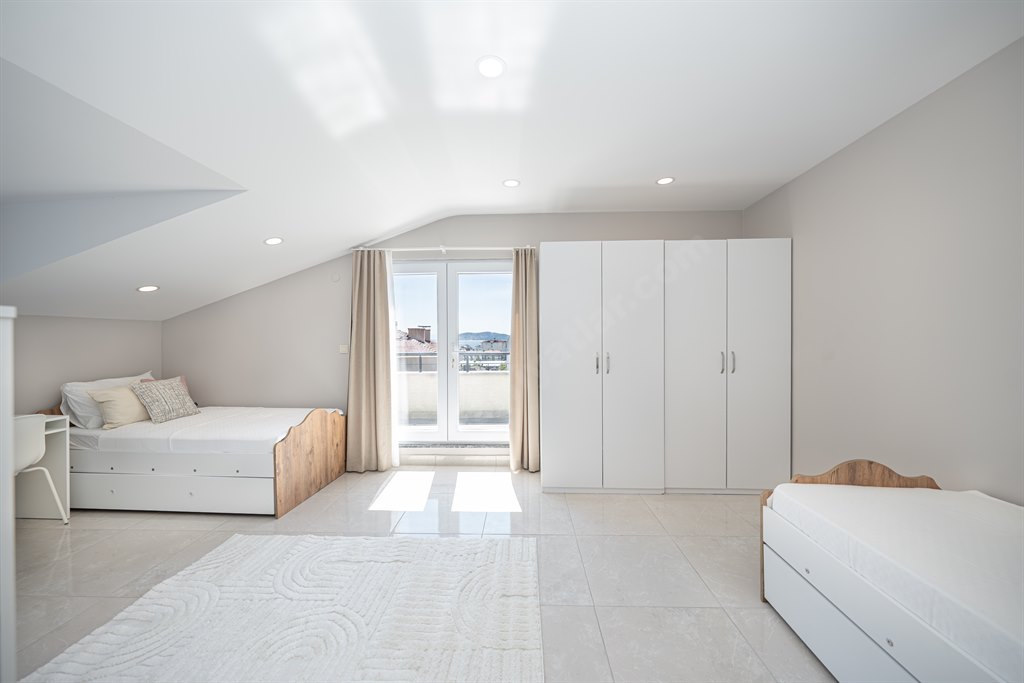 Academic House �nci K�z Yurdu (Maltepe)