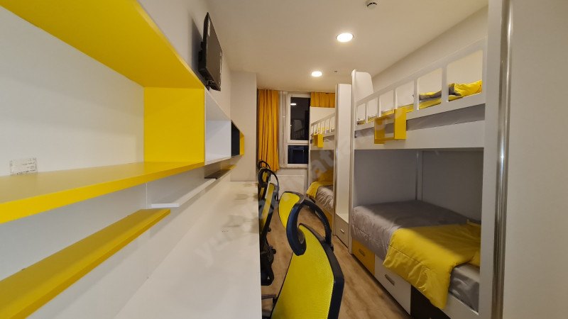 Kartal Birg�l Han�m K�z ��renci Yurdu