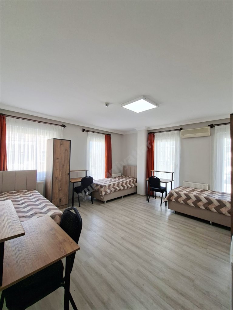 Yurtkurtulu� Erkek ��renci Yurdu