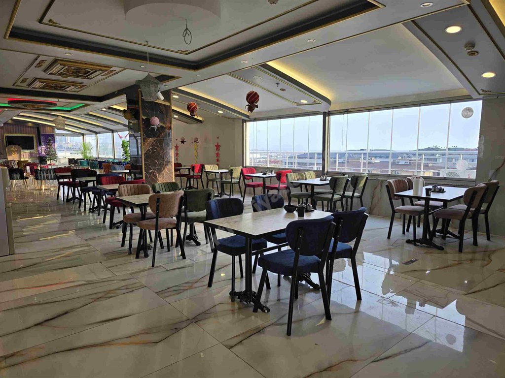 �nci Suit Beylikd�z� K�z ��renci Yurdu