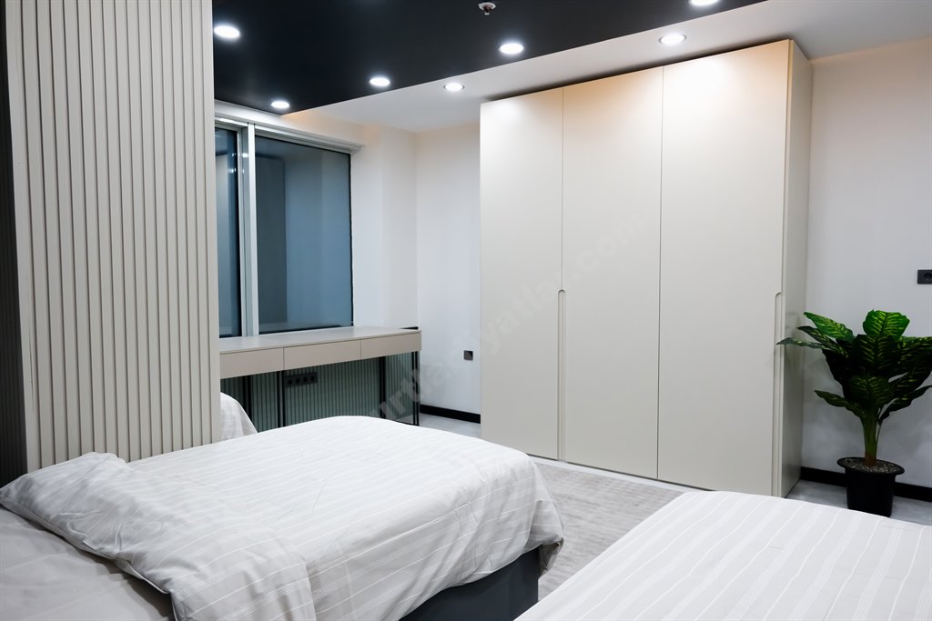 �nci Suit Fatih K�z ��renci Yurdu