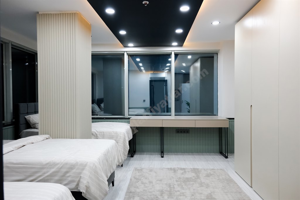 �nci Suit Fatih K�z ��renci Yurdu