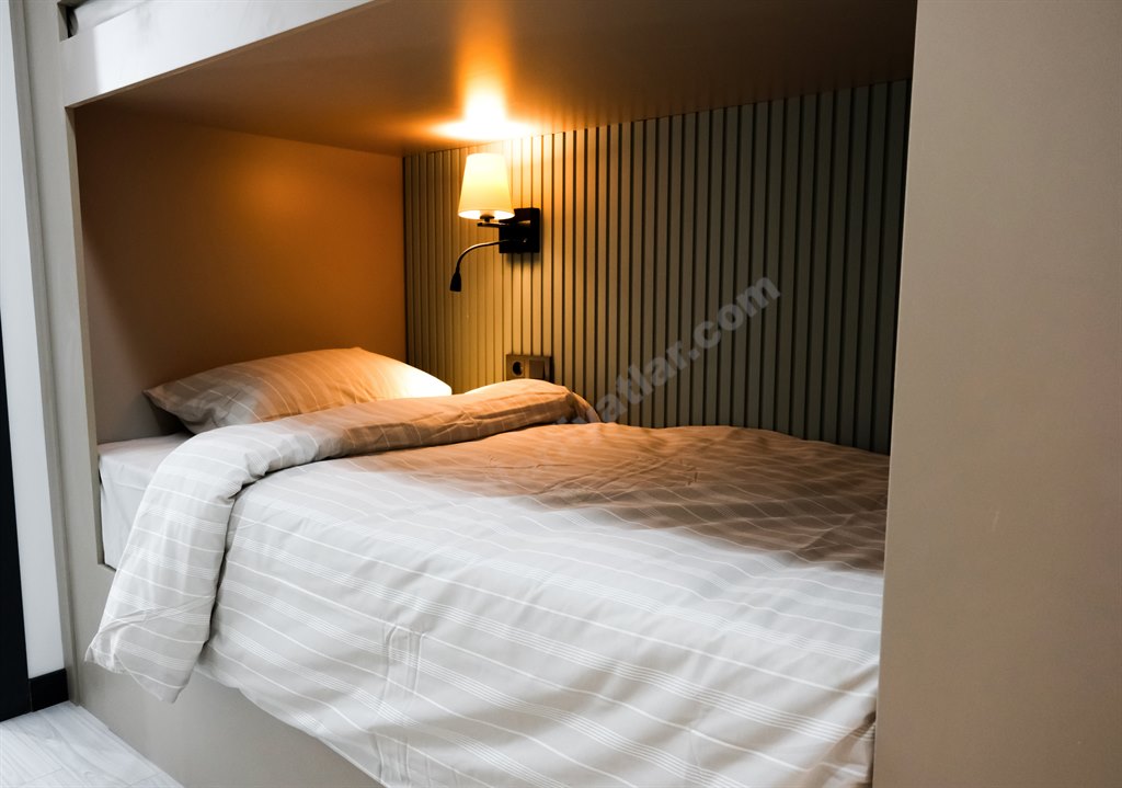 �nci Suit Fatih K�z ��renci Yurdu