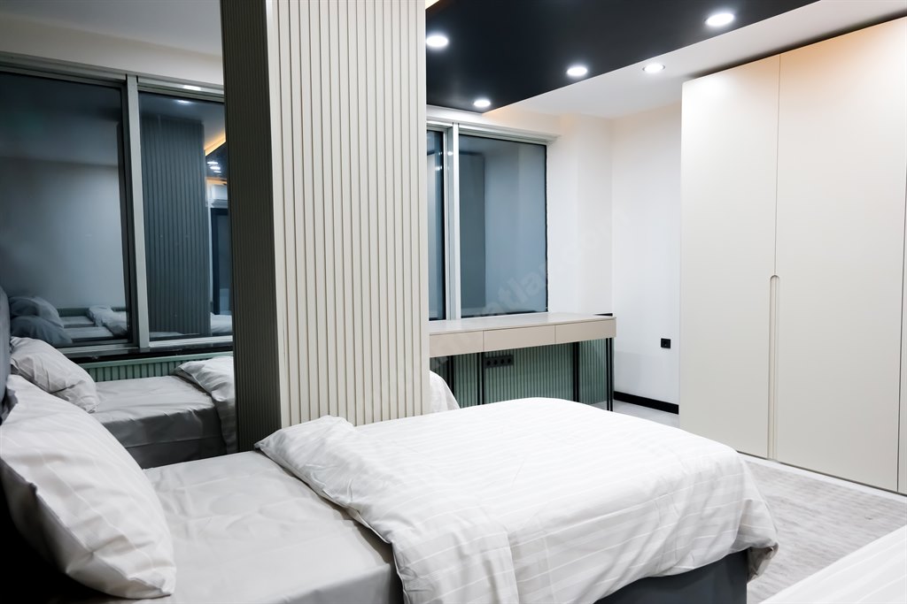 �nci Suit Fatih K�z ��renci Yurdu