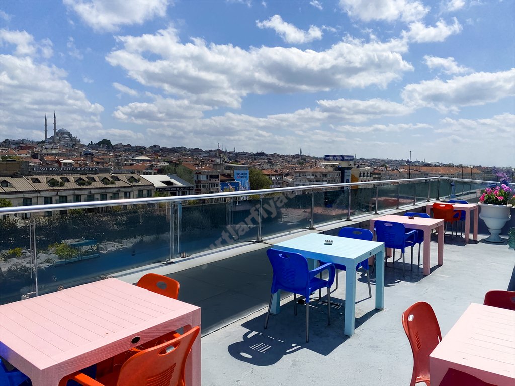 �nci Suit Fatih K�z ��renci Yurdu