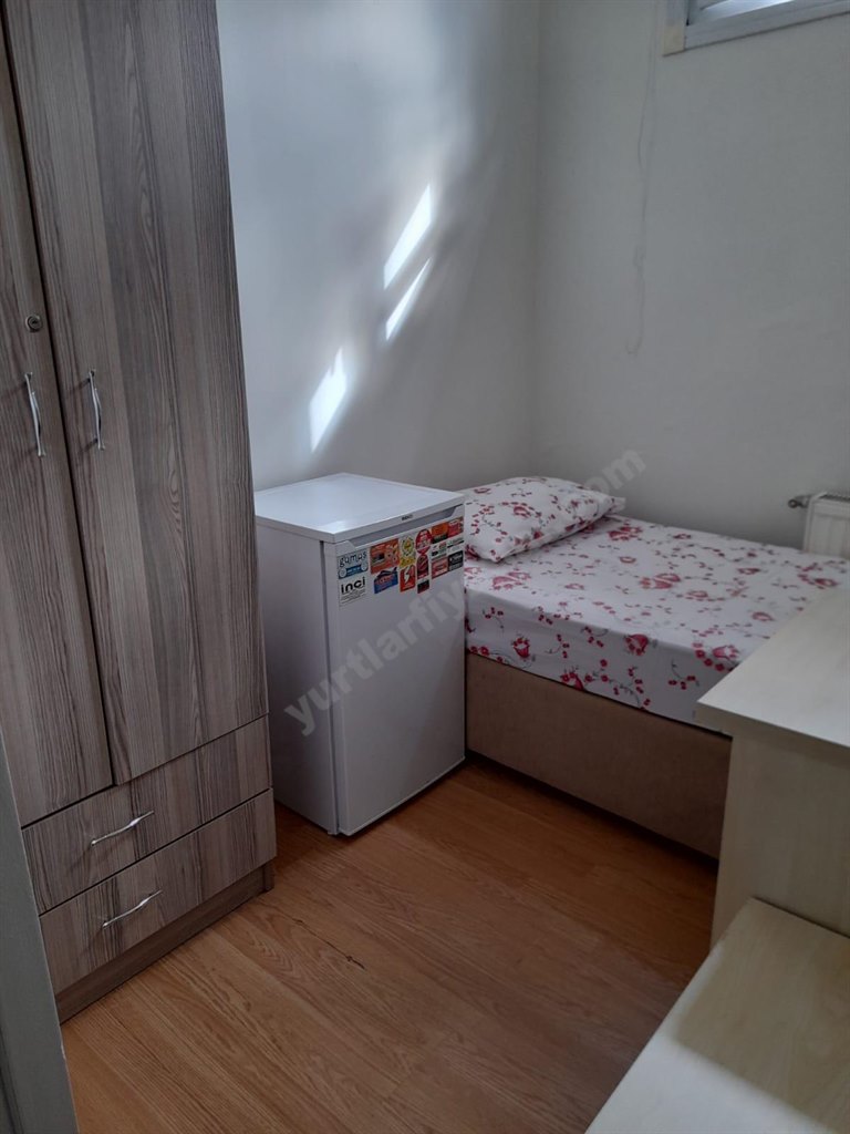�i�li K�z Evi