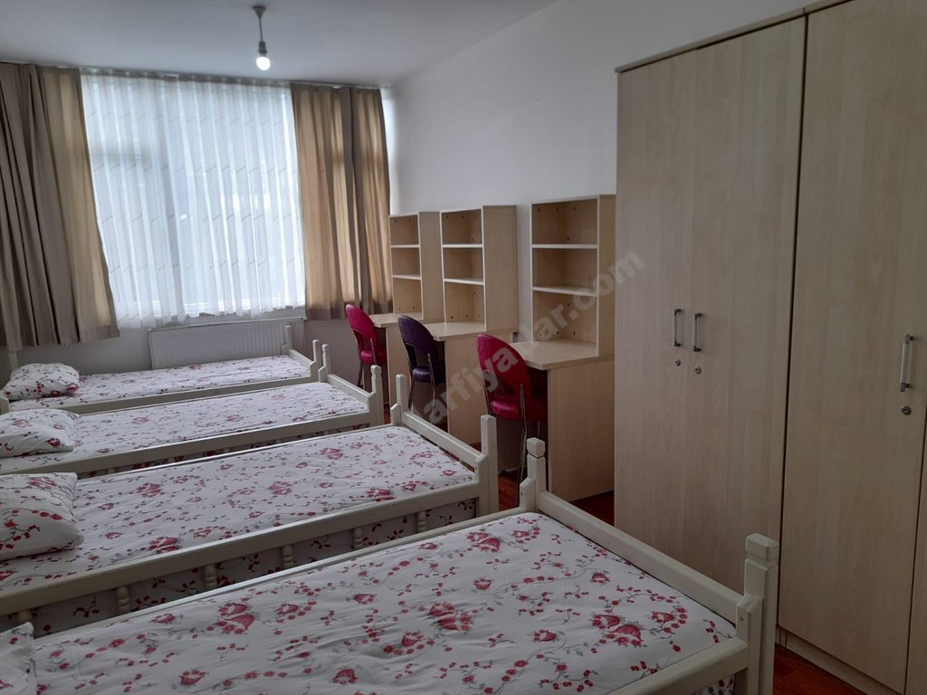 �i�li K�z Evi