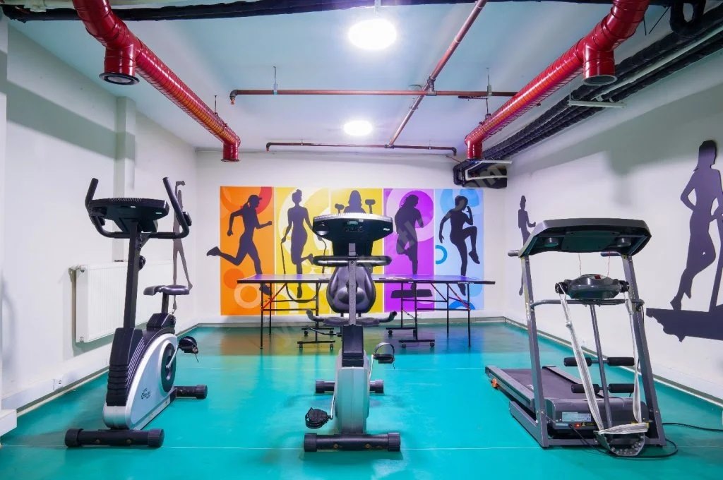 Kad�k�y Odan K�z ��renci Yurdu - Spor Odas�