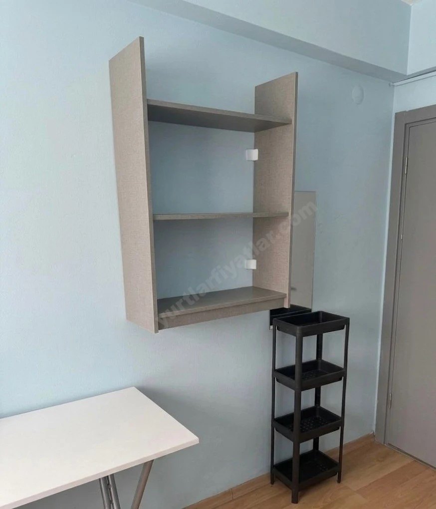 Forum Bornava K�z ��renci Yurdu - Kitapl�k