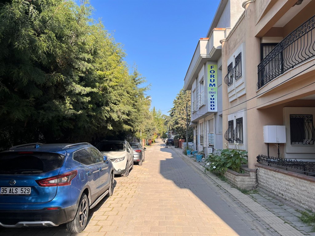 Forum Bornava K�z ��renci Yurdu - D�� Cephe