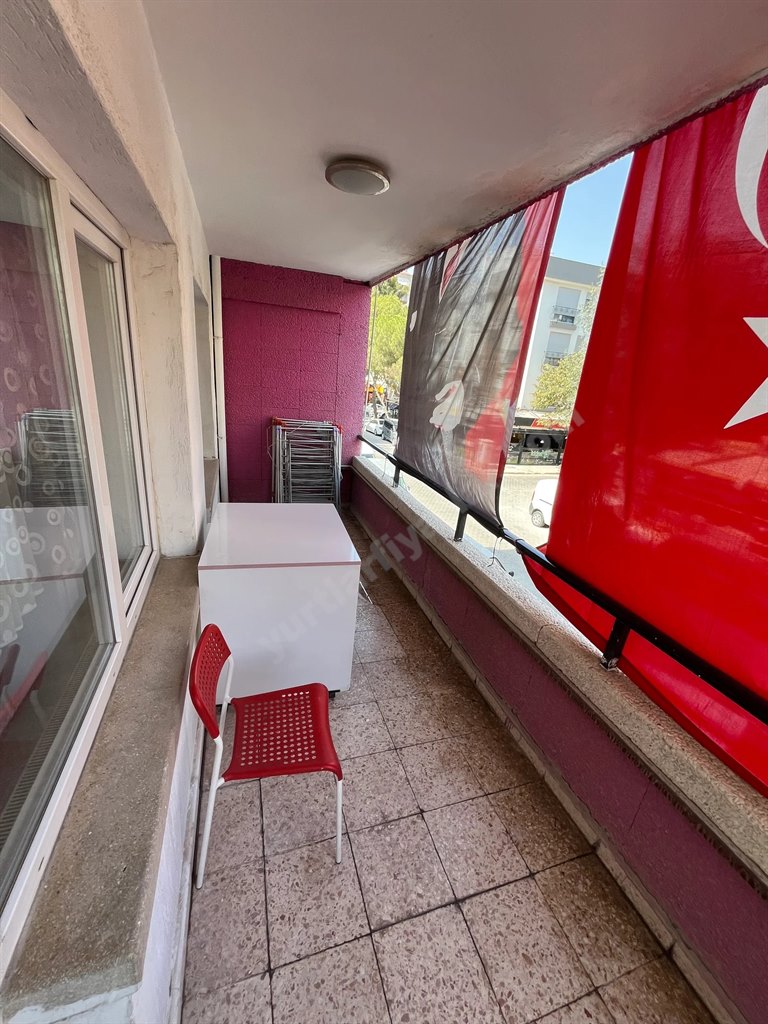 Egem K�z ��renci Yurdu - Balkon