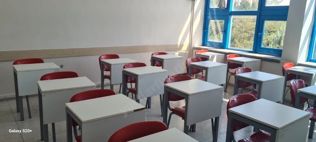 �lkay K�z ��renci Yurdu - Et�t Odas�
