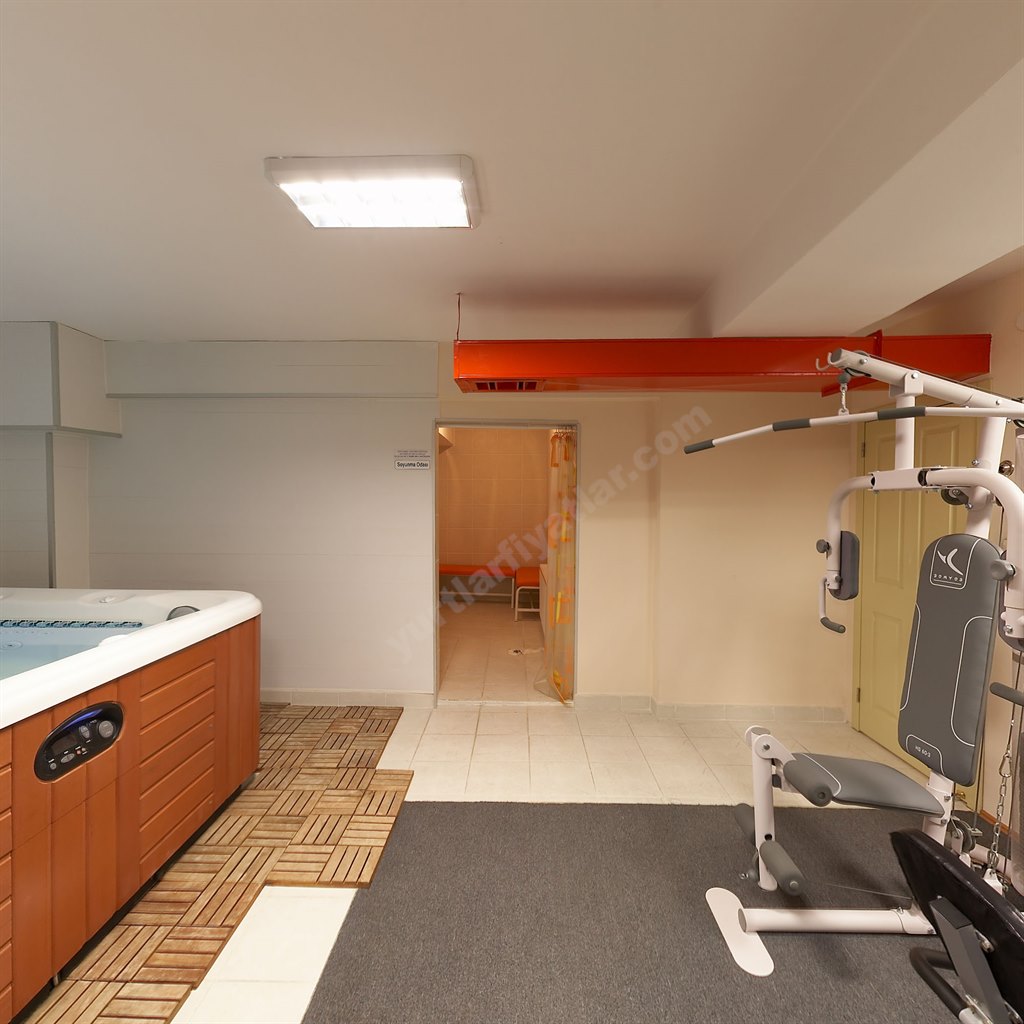 Angora K�z ��renci Yurdu -Spor Salonu