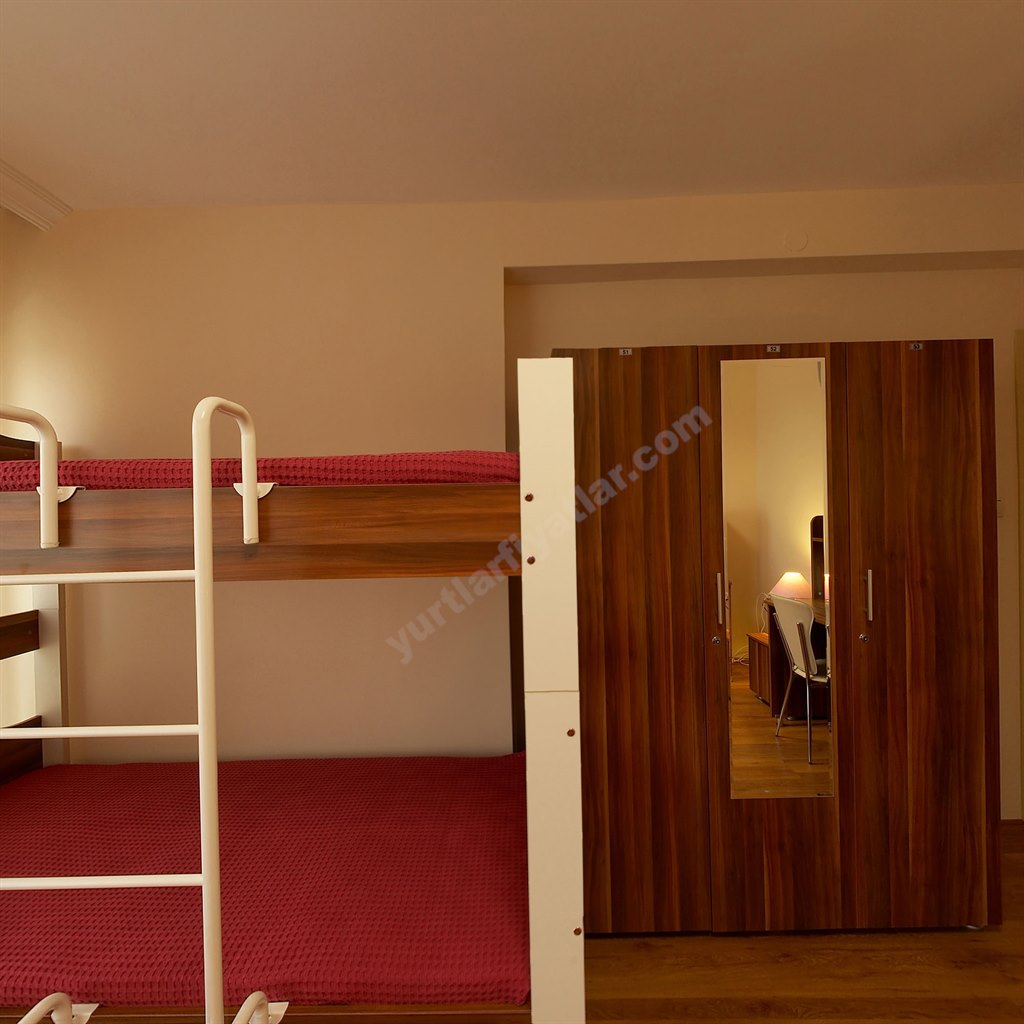 Angora K�z ��renci Yurdu - 3 Ki�ilik Oda