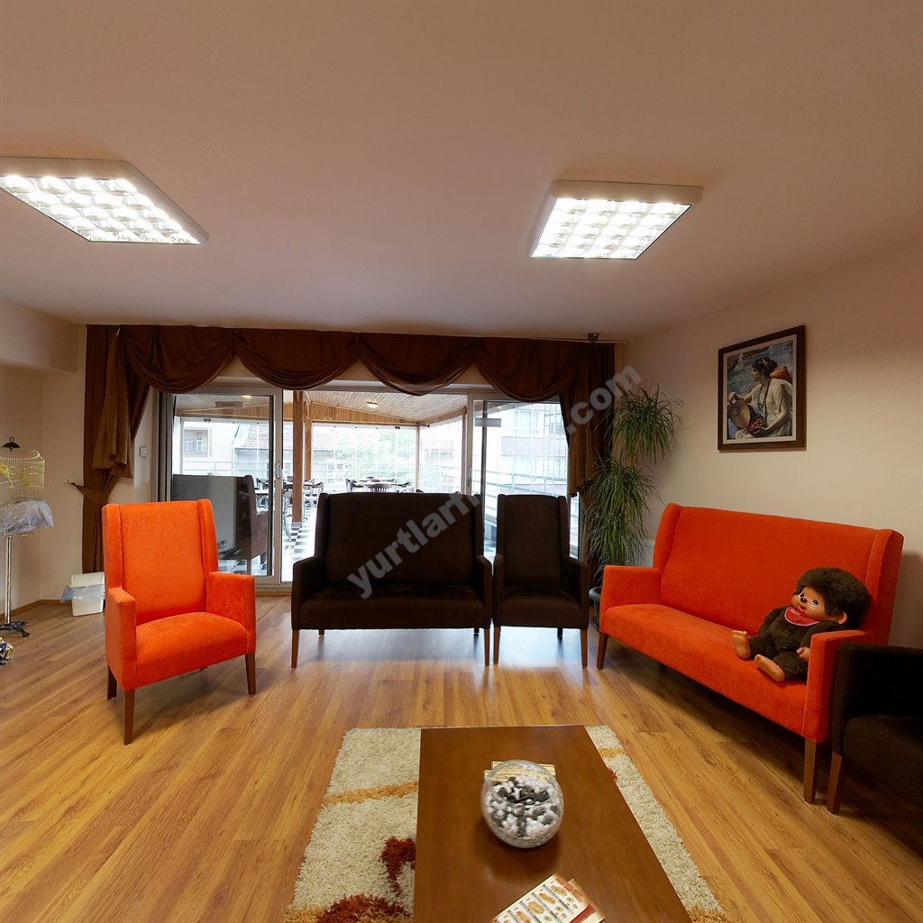 Angora K�z ��renci Yurdu - Dinlenme ve TV Odas�