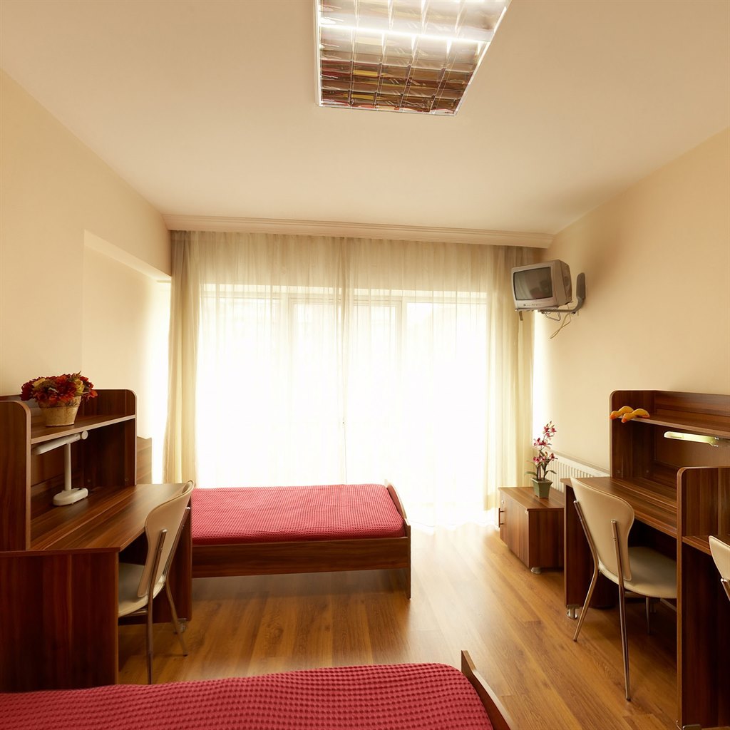 Angora K�z ��renci Yurdu - 5 Ki�ilik Oda