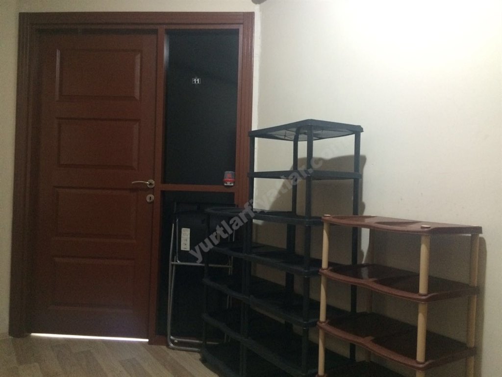 312 K�z ��renci Yurdu - Valiz Odas�